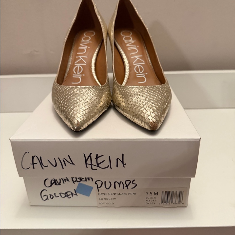 Calvin Klein Shiny Gold Heels snack skin